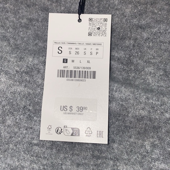 SHORT SLEEVED KNIT SWEATER - Picture 6 of 6